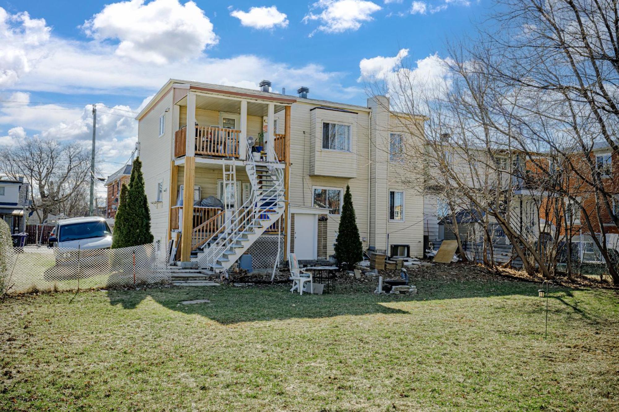 De 2 Pieces Et Proche Du Metro Apartment Laval